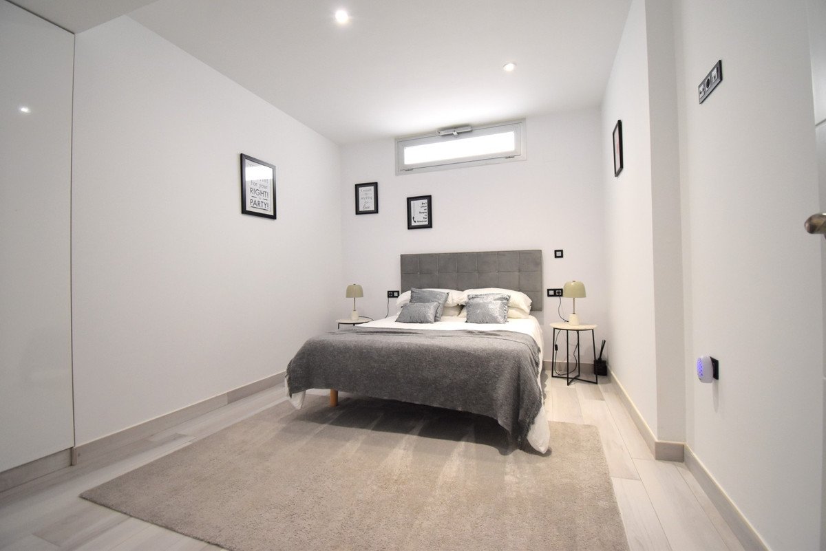 4 Bed Detached Villa in Lomas de Cabo Roig