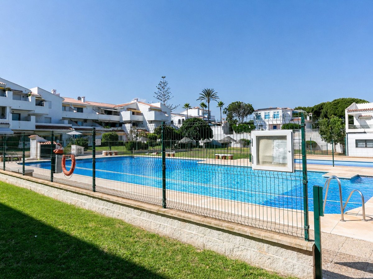 3 Bed Semi-Detached House in El Faro