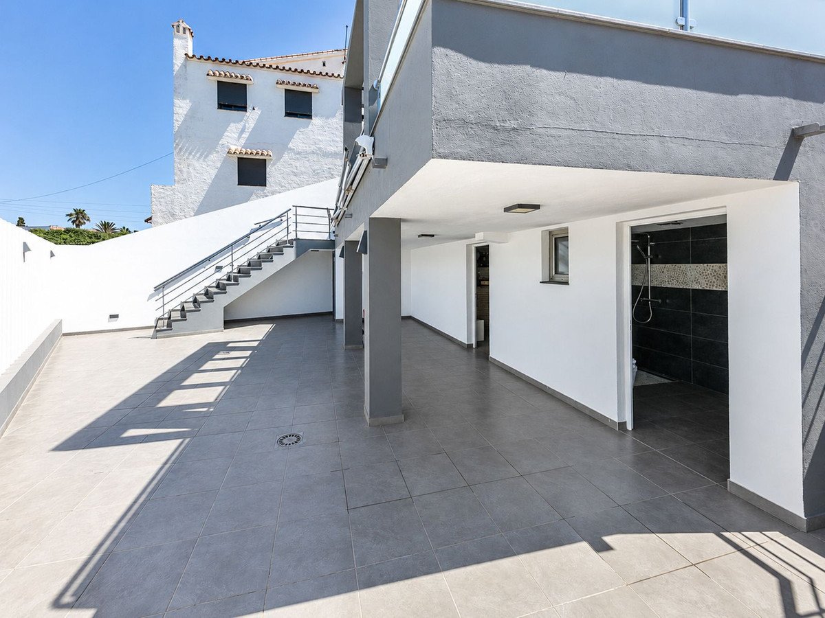 3 Bed Semi-Detached House in El Faro