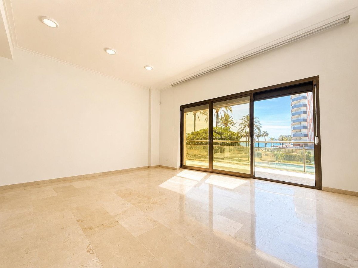 4 Bed Ground Floor Apartment in Torremolinos