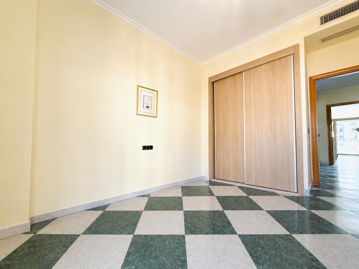 4 Bed Ground Floor Apartment in Torremolinos