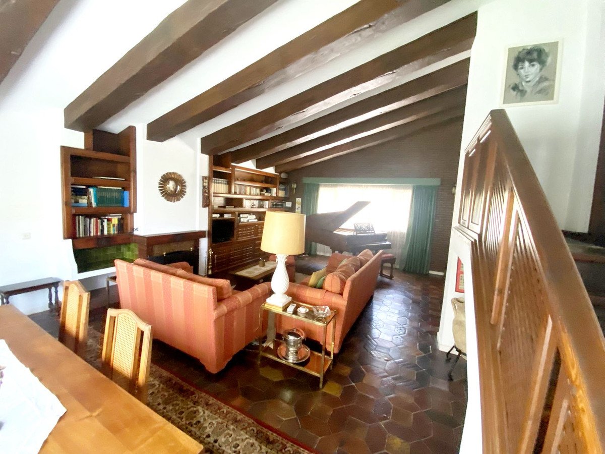 3 Bed Detached Villa in Fuengirola