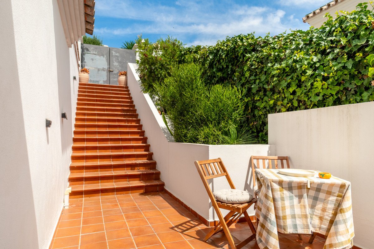 4 Bed Detached Villa in Cerros del Aguila