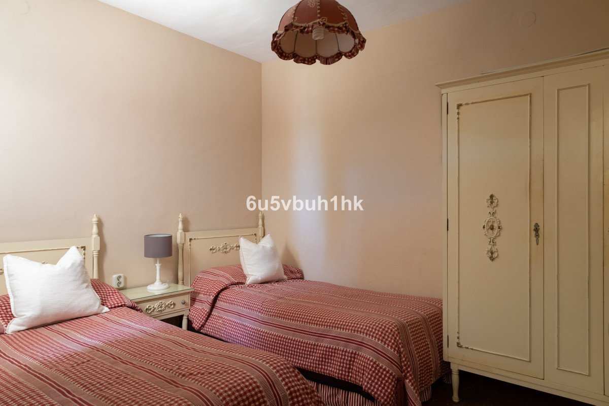 6 Bed Townhouse in Málaga