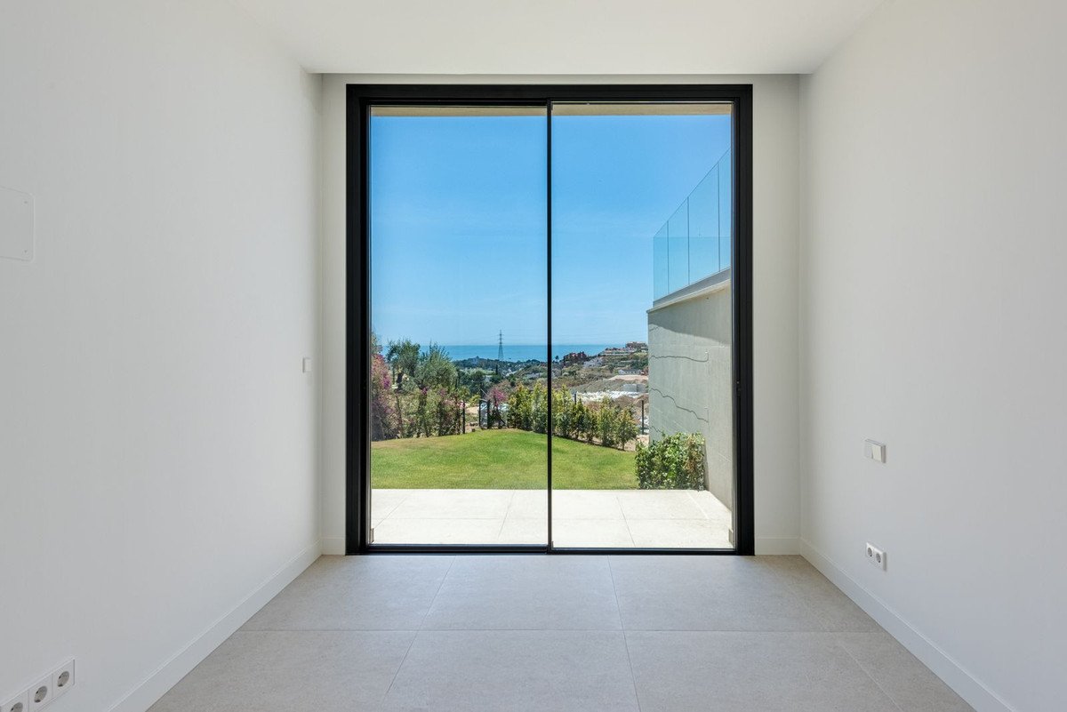 3 Bed Detached Villa in Benahavís