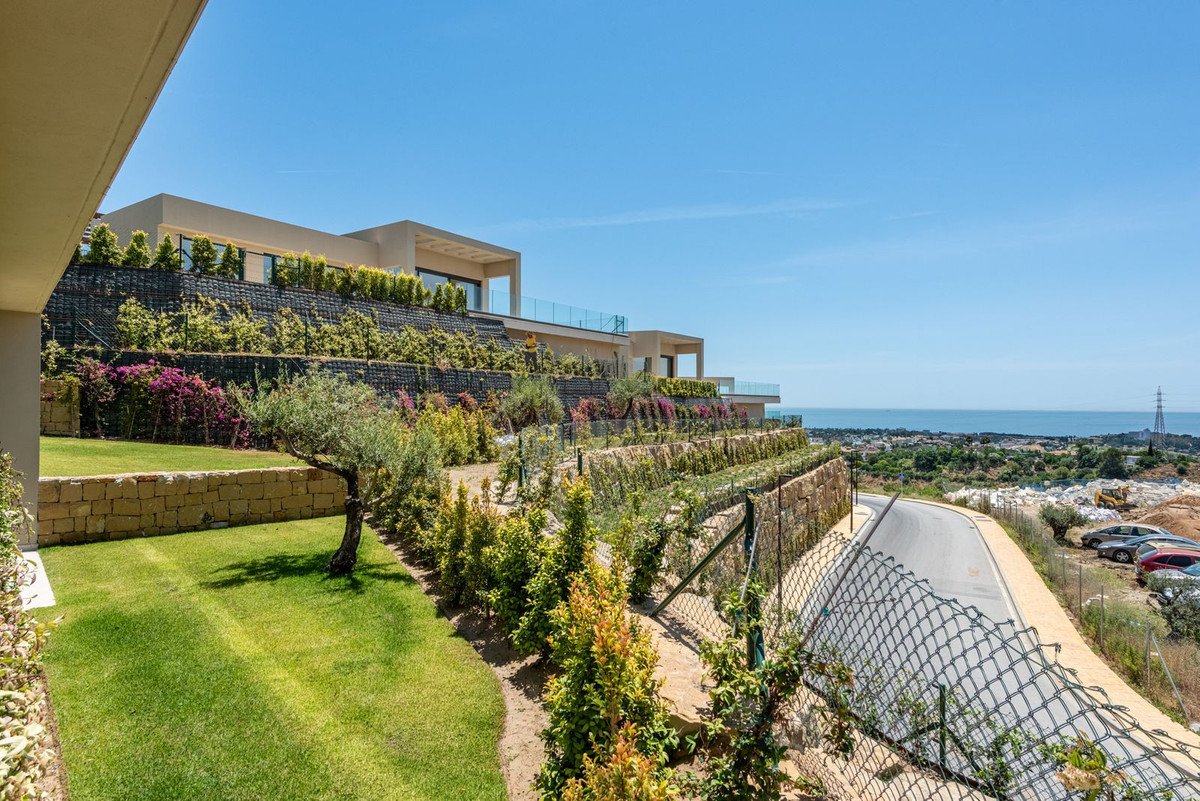 3 Bed Detached Villa in Benahavís