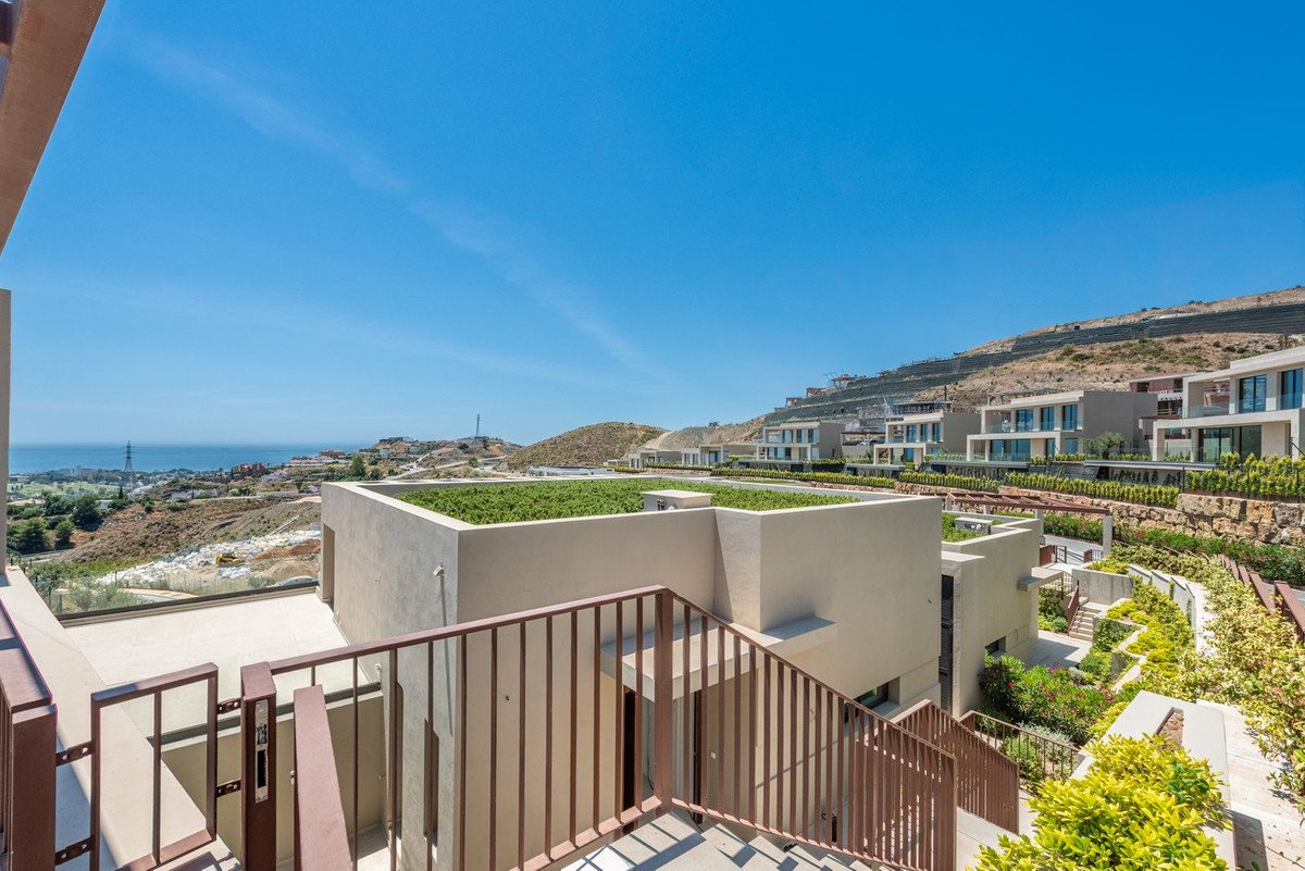 3 Bed Detached Villa in Benahavís