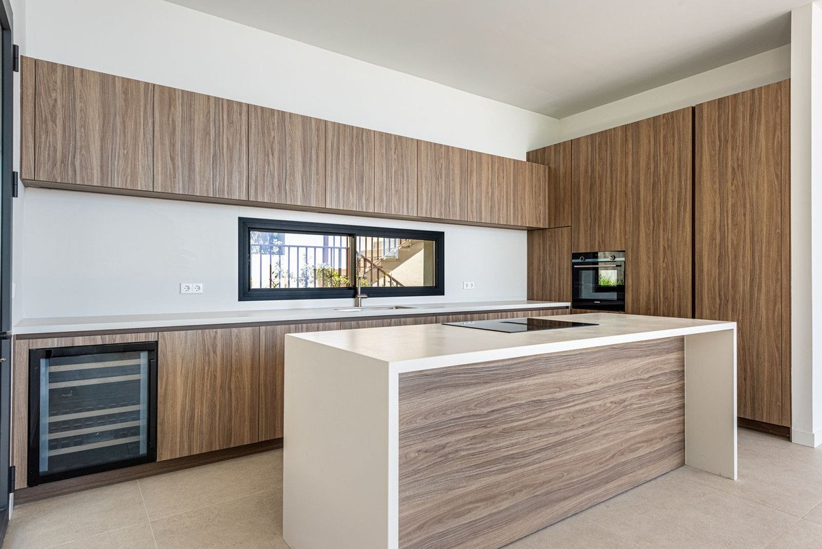3 Bed Detached Villa in Benahavís