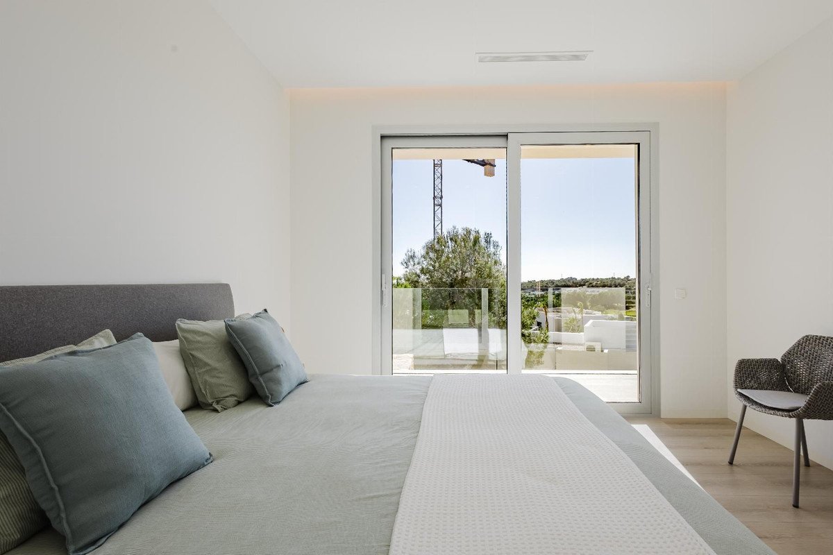 5 Bed Detached Villa in Las Colinas Golf