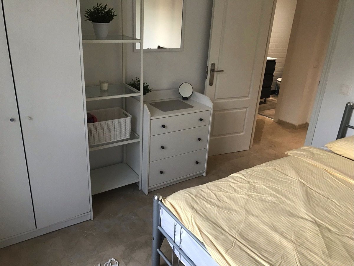 3 Bed Middle Floor Apartment in Punta Chullera