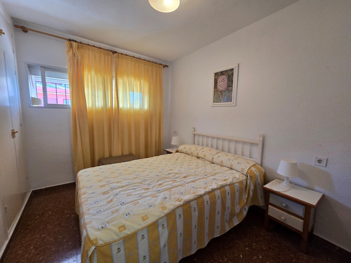 2 Bed Middle Floor Apartment in Benalmadena
