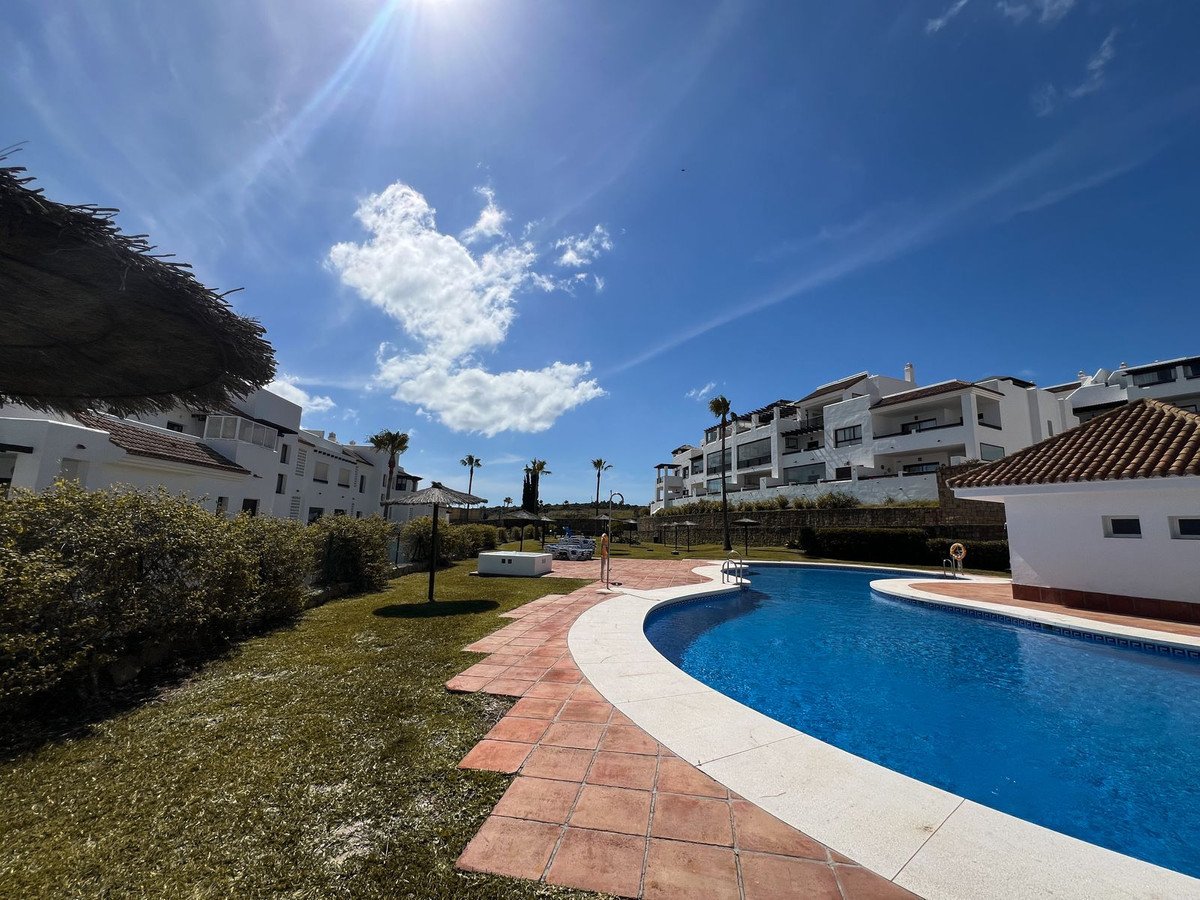 2 Bed Middle Floor Apartment in La Alcaidesa