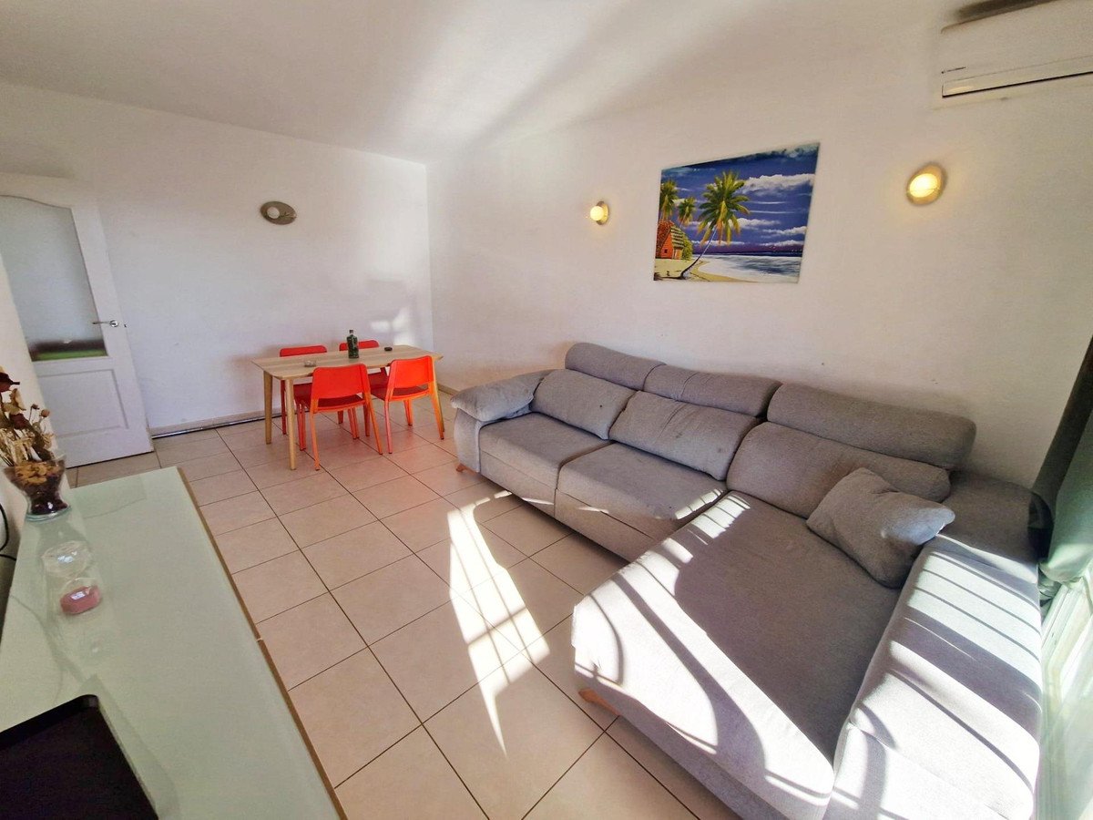 2 Bed Middle Floor Apartment in Rincón de la Victoria