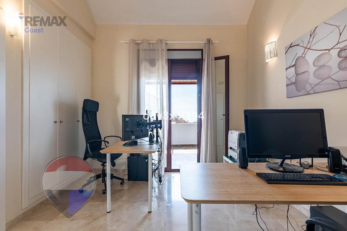 4 Bed Semi-Detached House in Casares