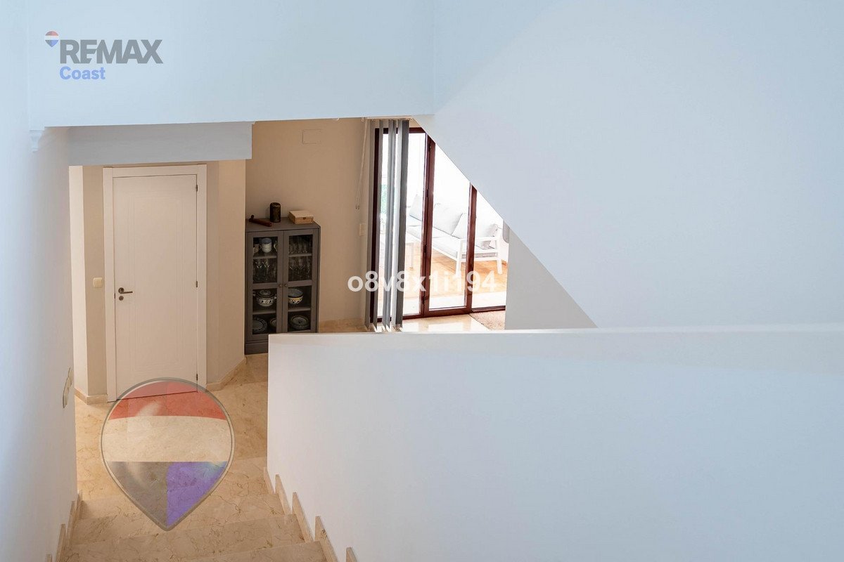 4 Bed Semi-Detached House in Casares