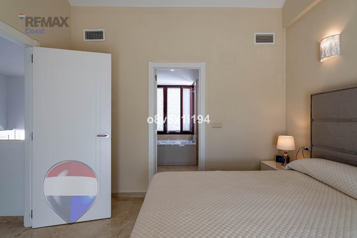 4 Bed Semi-Detached House in Casares