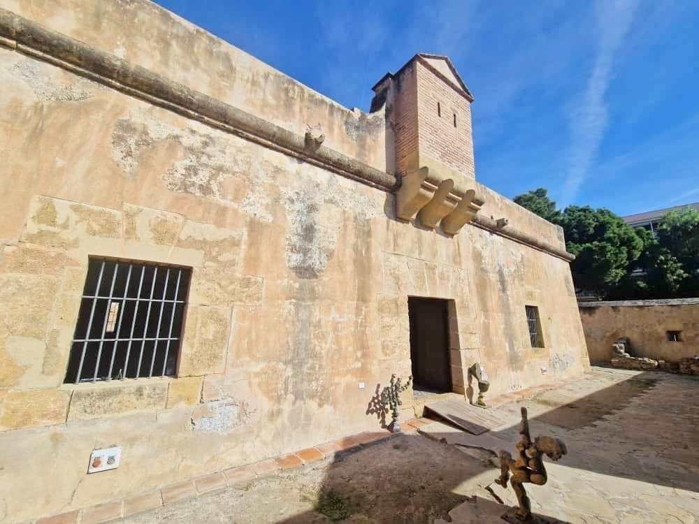 3 Bed Middle Floor Apartment in Rincón de la Victoria