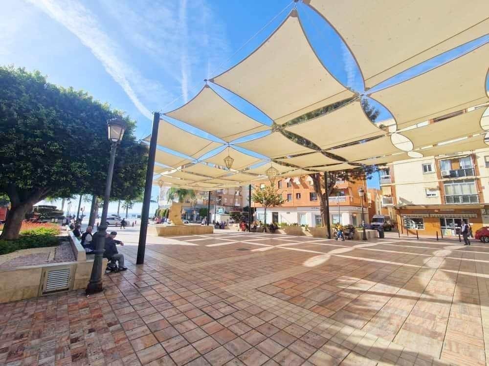 3 Bed Middle Floor Apartment in Rincón de la Victoria