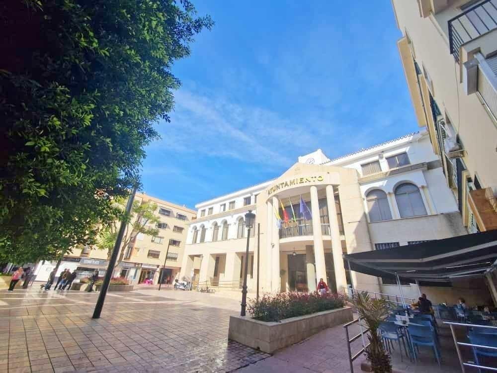 3 Bed Middle Floor Apartment in Rincón de la Victoria
