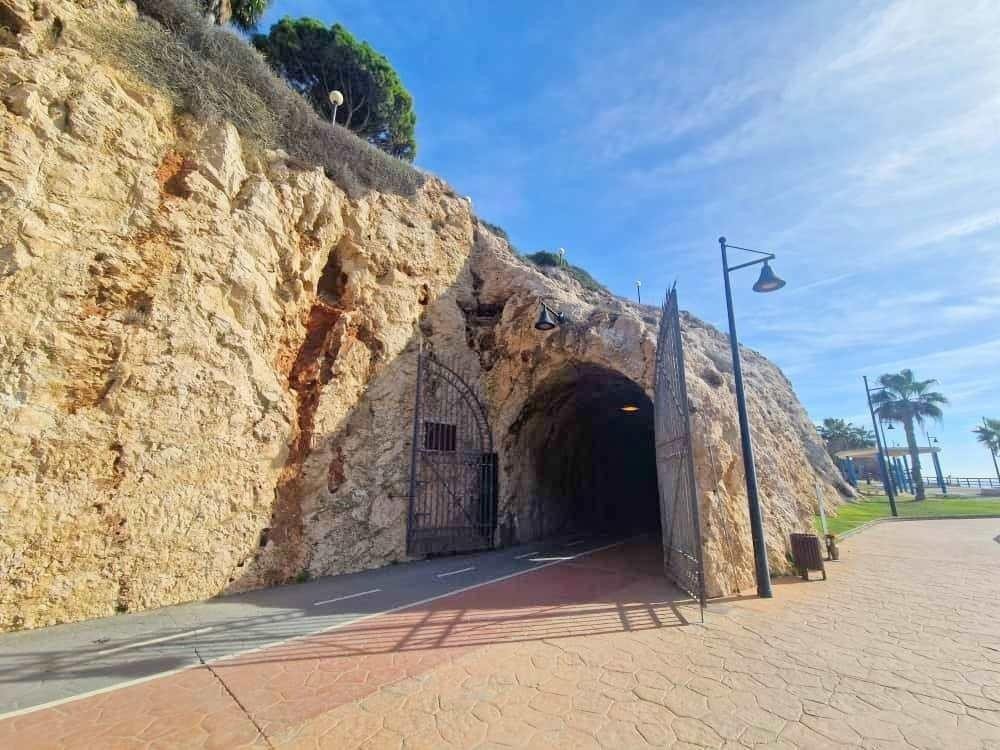 3 Bed Middle Floor Apartment in Rincón de la Victoria