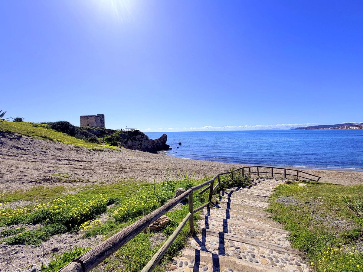 3 Bed Penthouse Duplex in Casares Playa