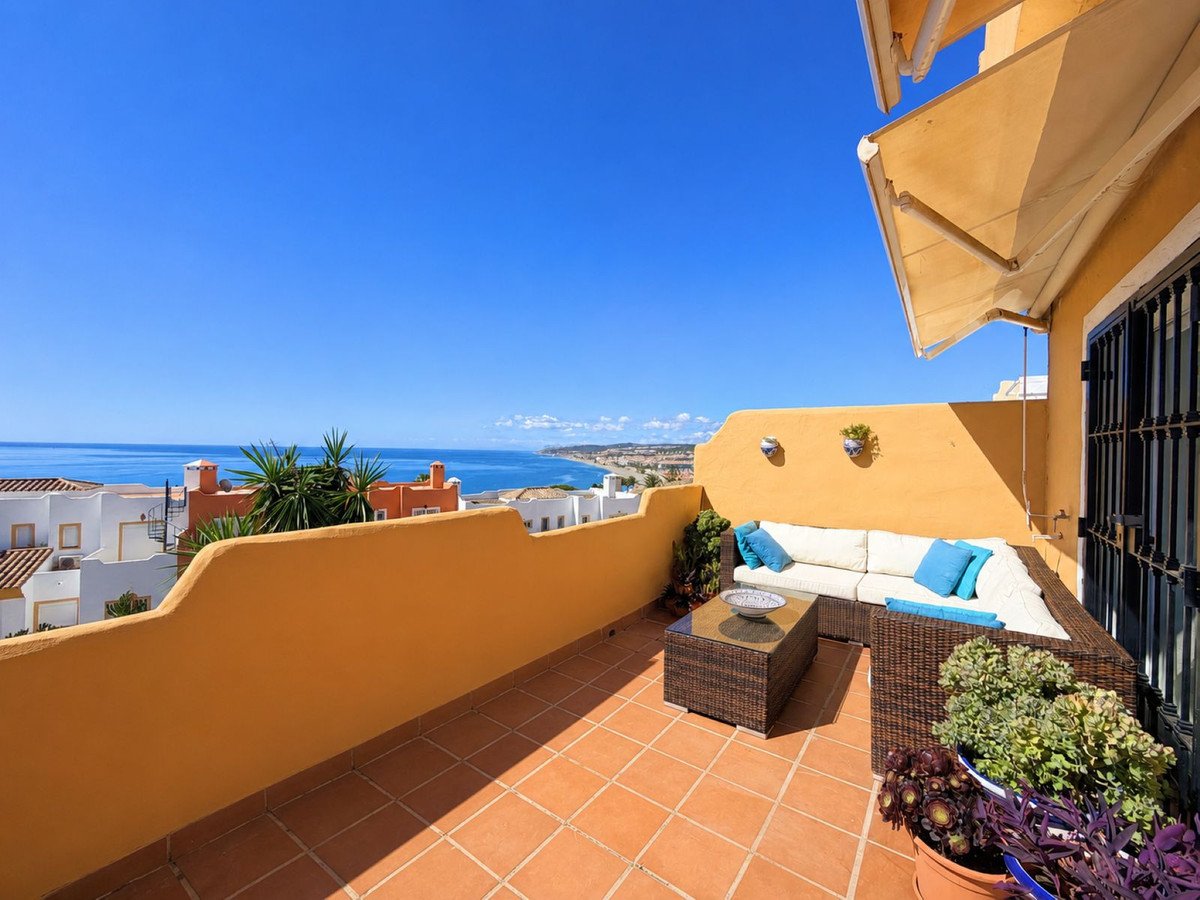 3 Bed Penthouse Duplex in Casares Playa
