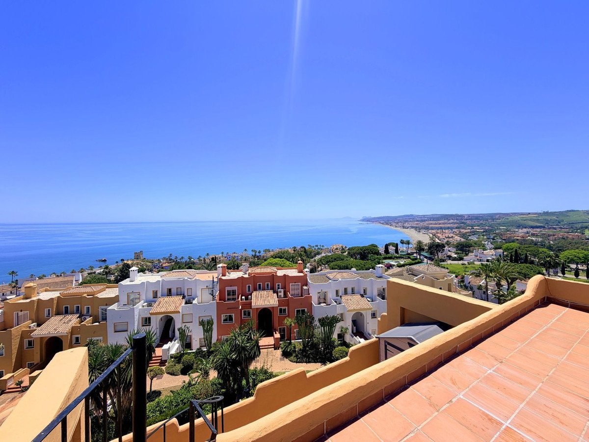3 Bed Penthouse Duplex in Casares Playa