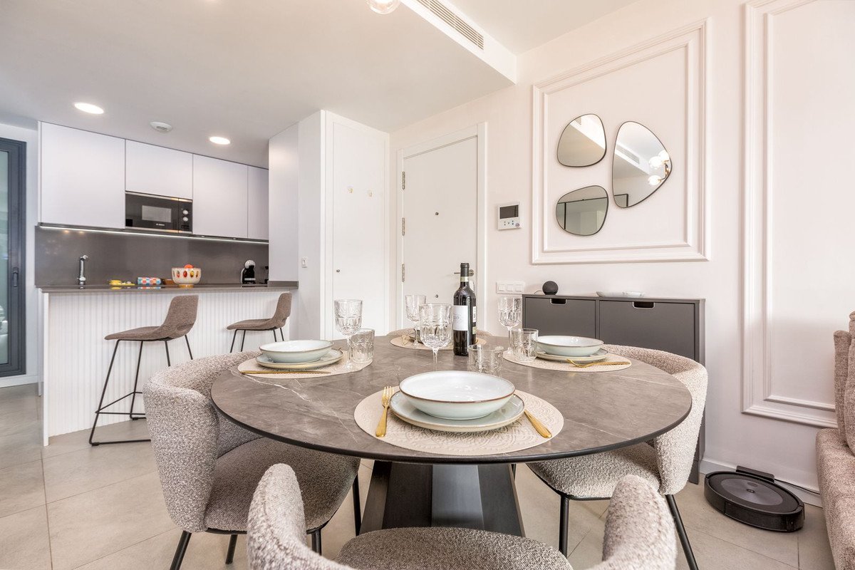 2 Bed Middle Floor Apartment in Higueron