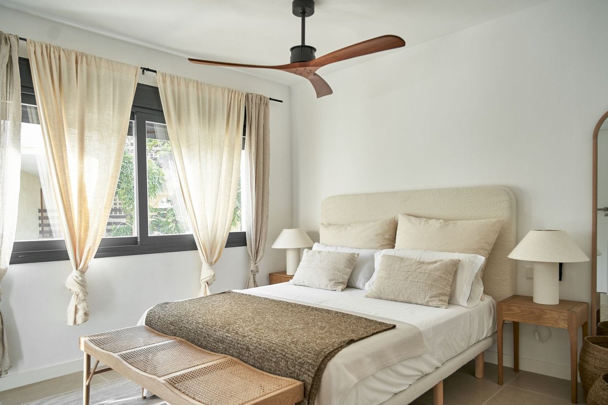 3 Bed Townhouse in El Paraiso