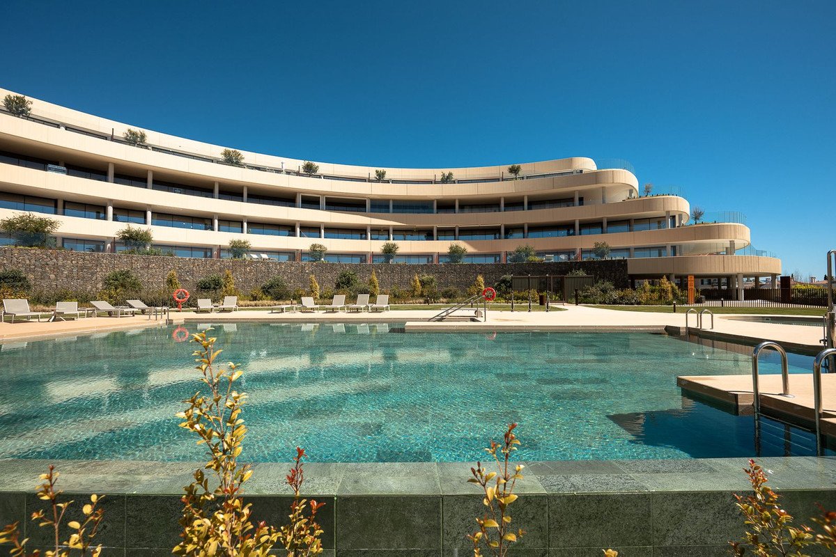 2 Bed Ground Floor Apartment in Fuengirola