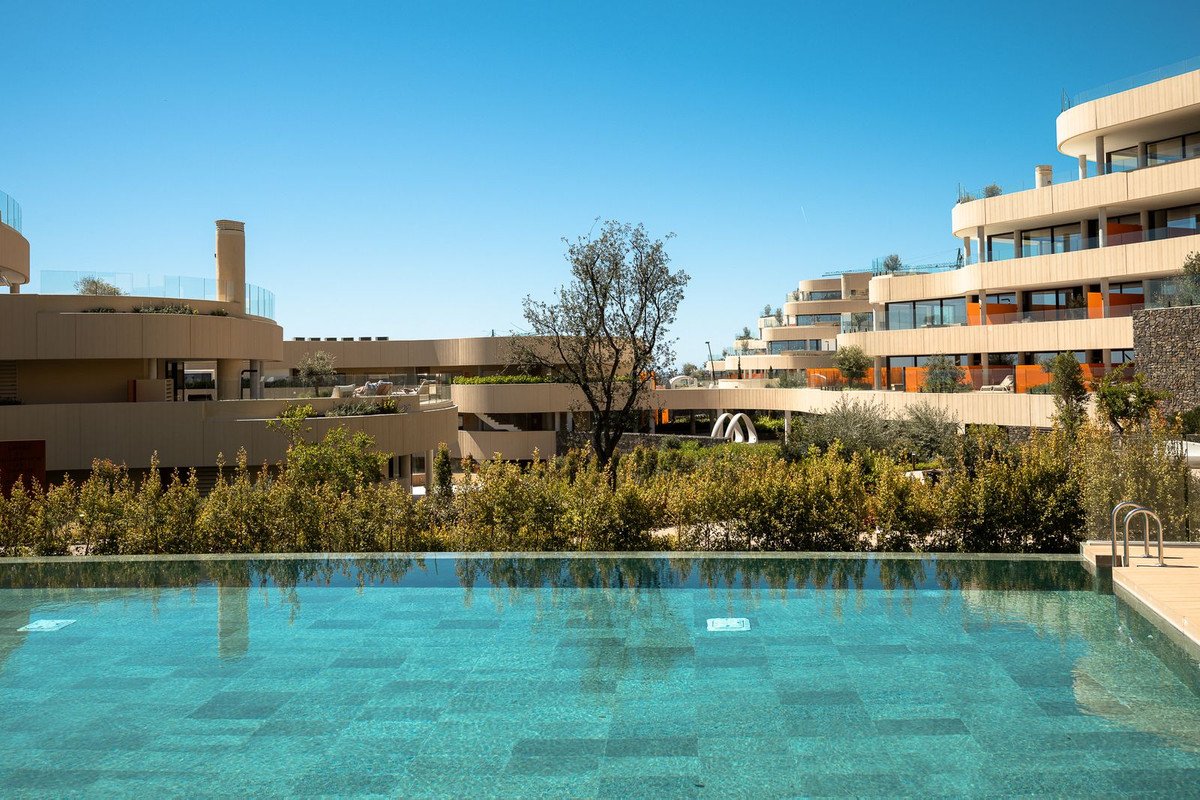 2 Bed Ground Floor Apartment in Fuengirola