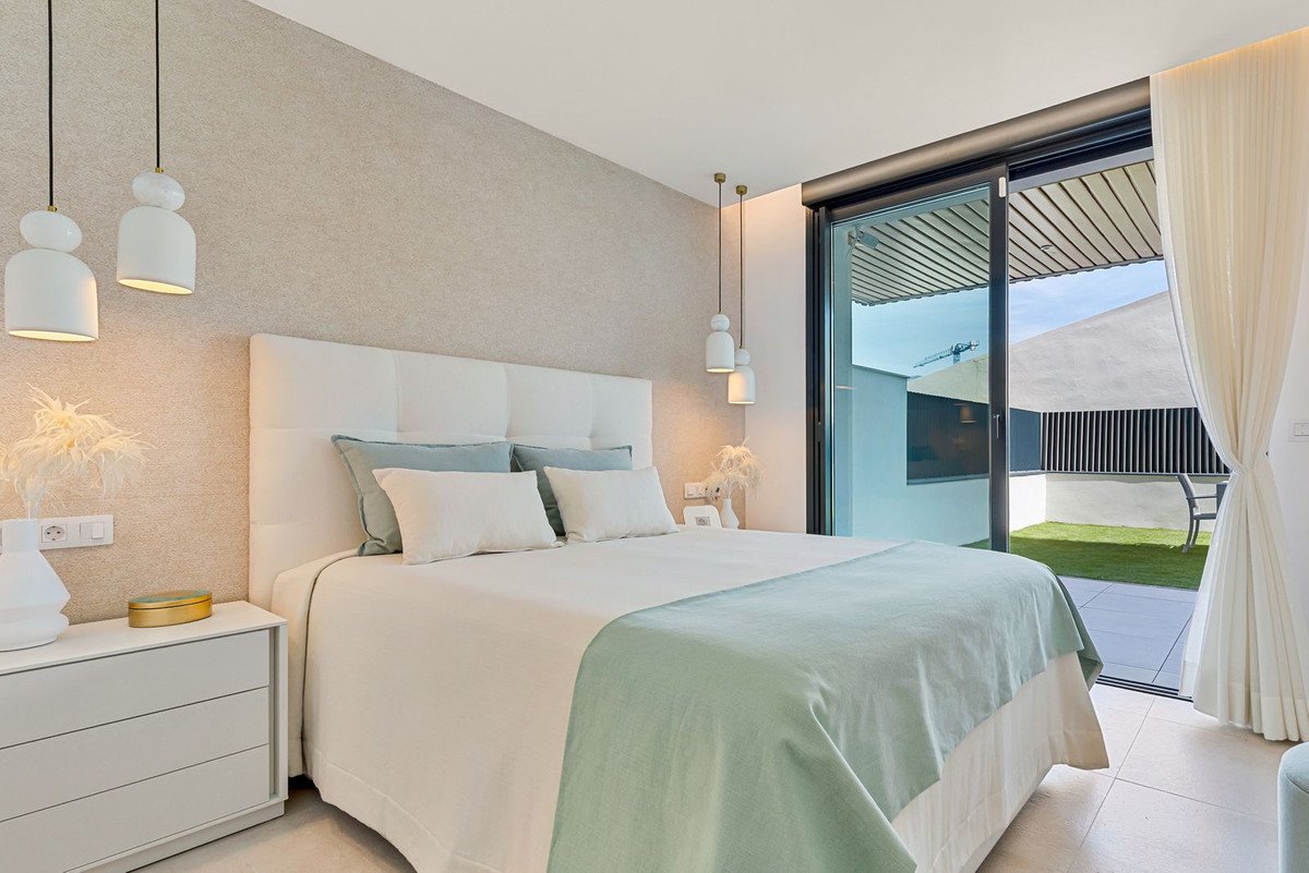 2 Bed Ground Floor Apartment in Fuengirola