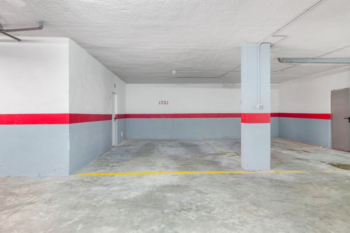 3 Bed Ground Floor Apartment in Benahavís