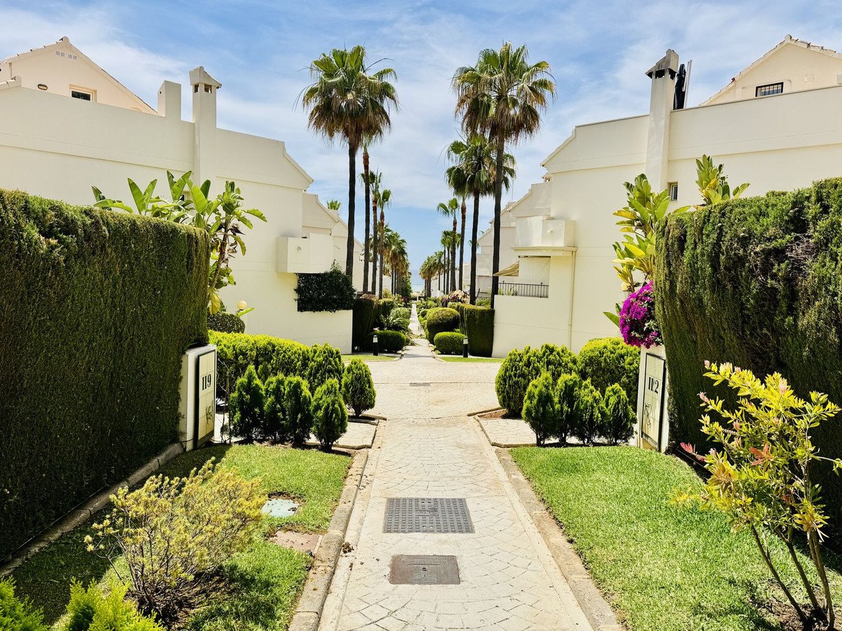 3 Bed Townhouse in Costabella