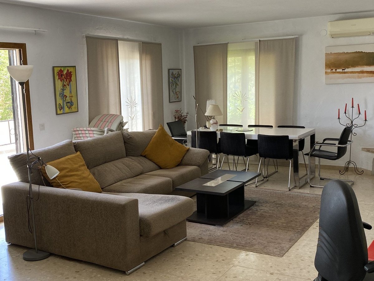 4 Bed Detached Villa in Mijas