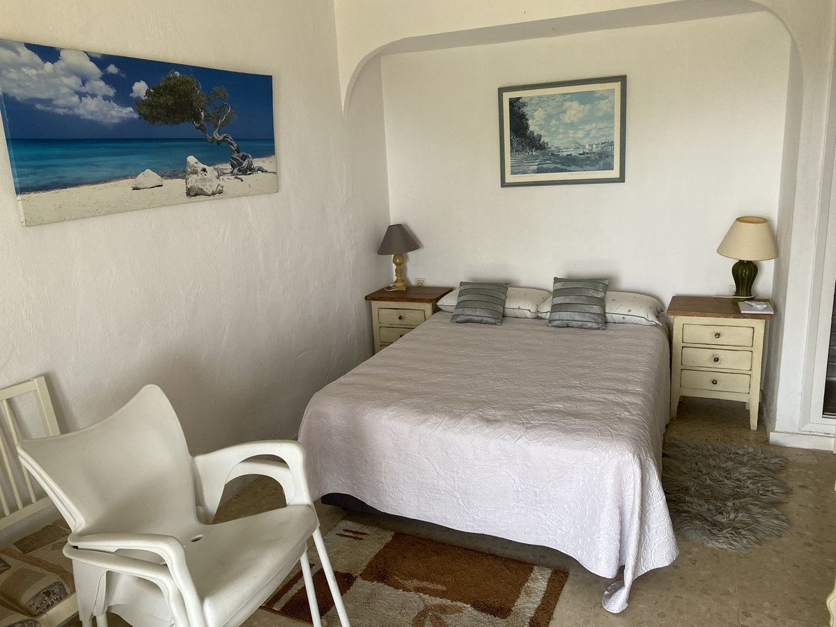 4 Bed Detached Villa in Mijas