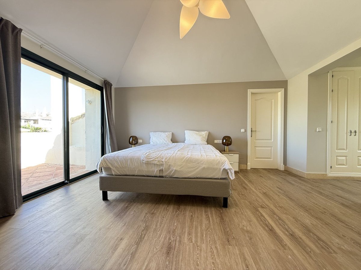 3 Bed Penthouse Duplex in Benahavís