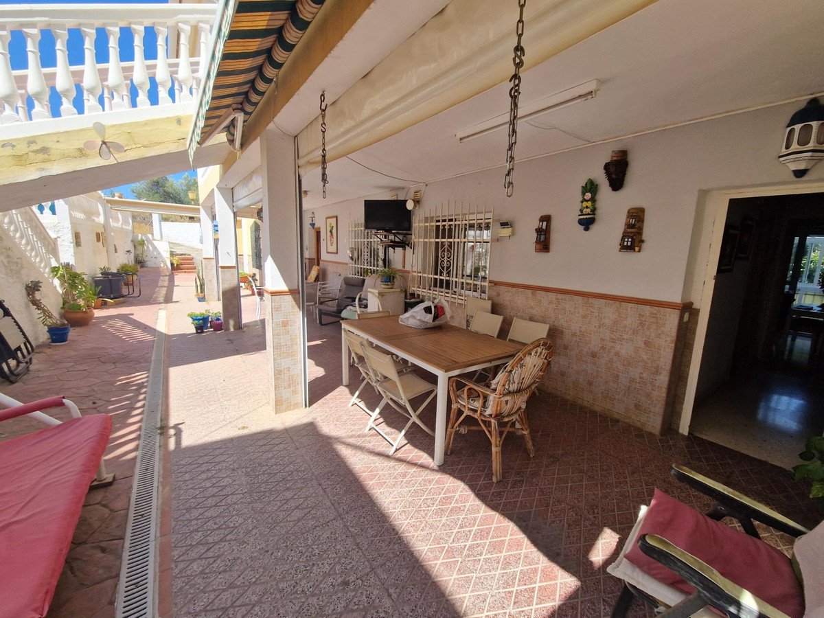 12 Bed Detached Villa in Rincón de la Victoria