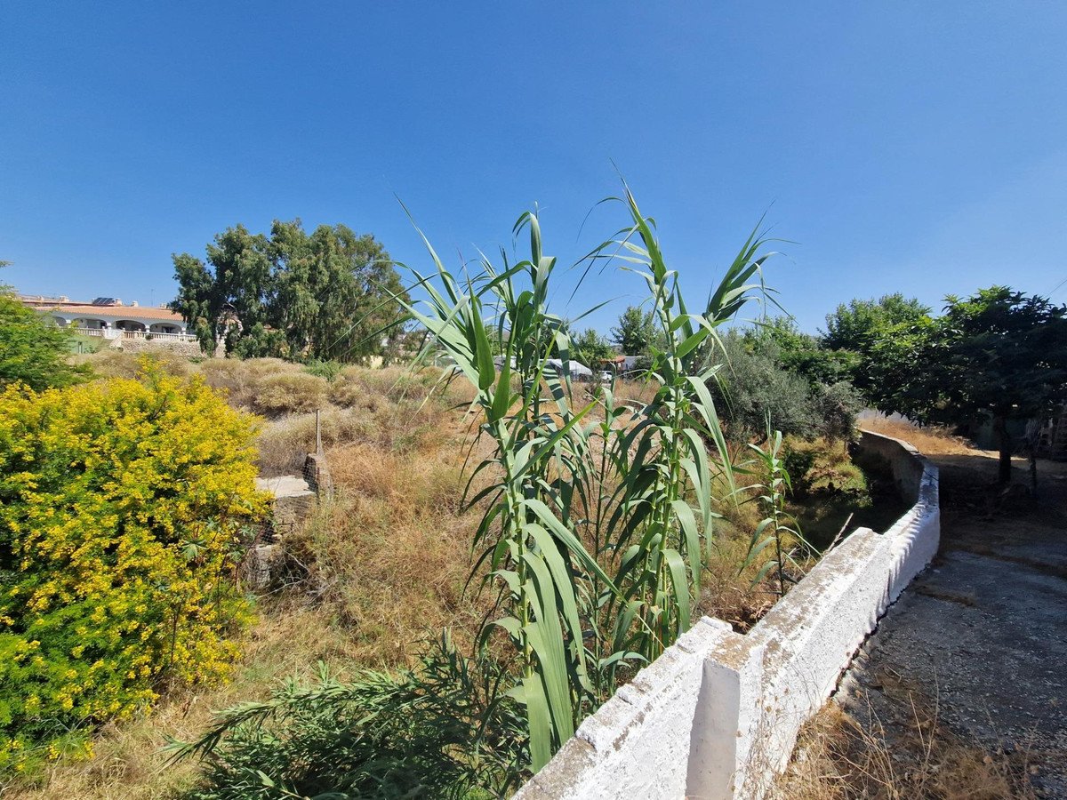 12 Bed Detached Villa in Rincón de la Victoria