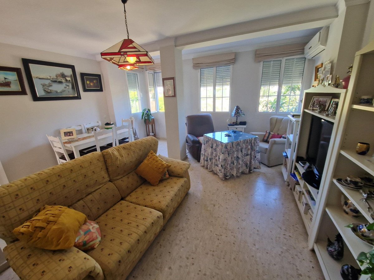 12 Bed Detached Villa in Rincón de la Victoria