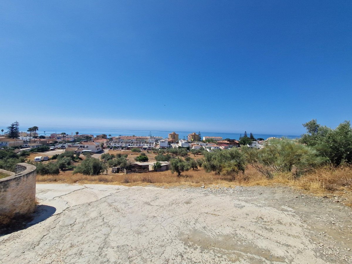 12 Bed Detached Villa in Rincón de la Victoria