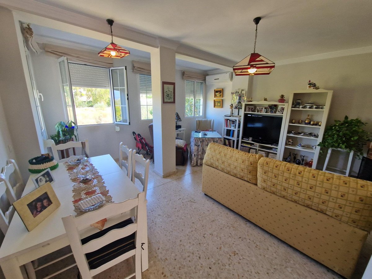 12 Bed Detached Villa in Rincón de la Victoria