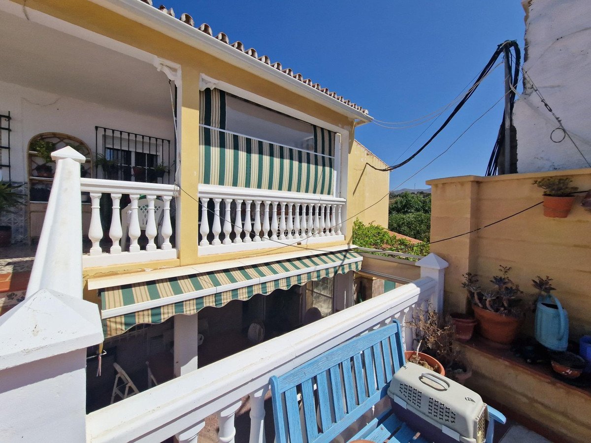 12 Bed Detached Villa in Rincón de la Victoria