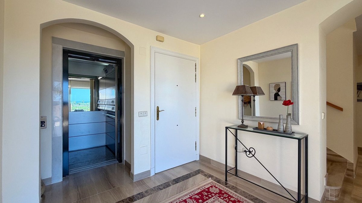 4 Bed Penthouse Duplex in Elviria