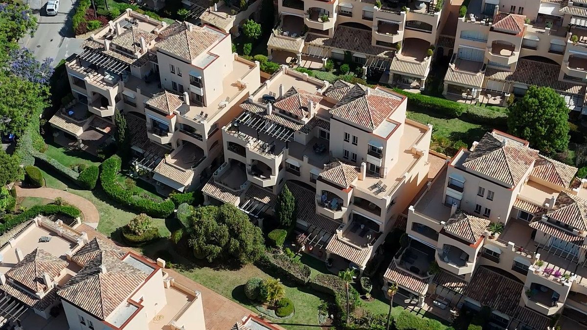 4 Bed Penthouse Duplex in Elviria