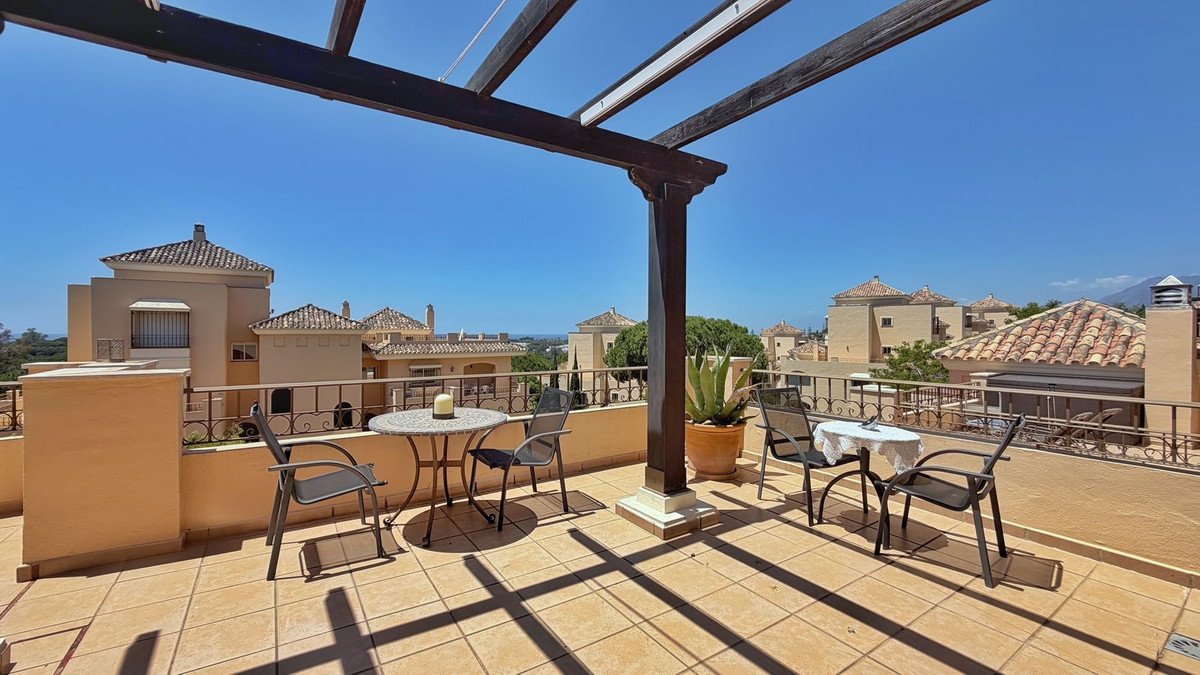 4 Bed Penthouse Duplex in Elviria