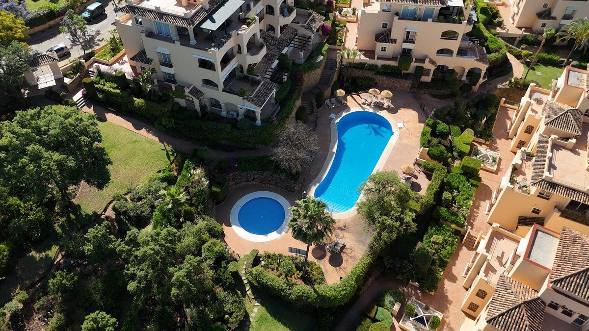 4 Bed Penthouse Duplex in Elviria