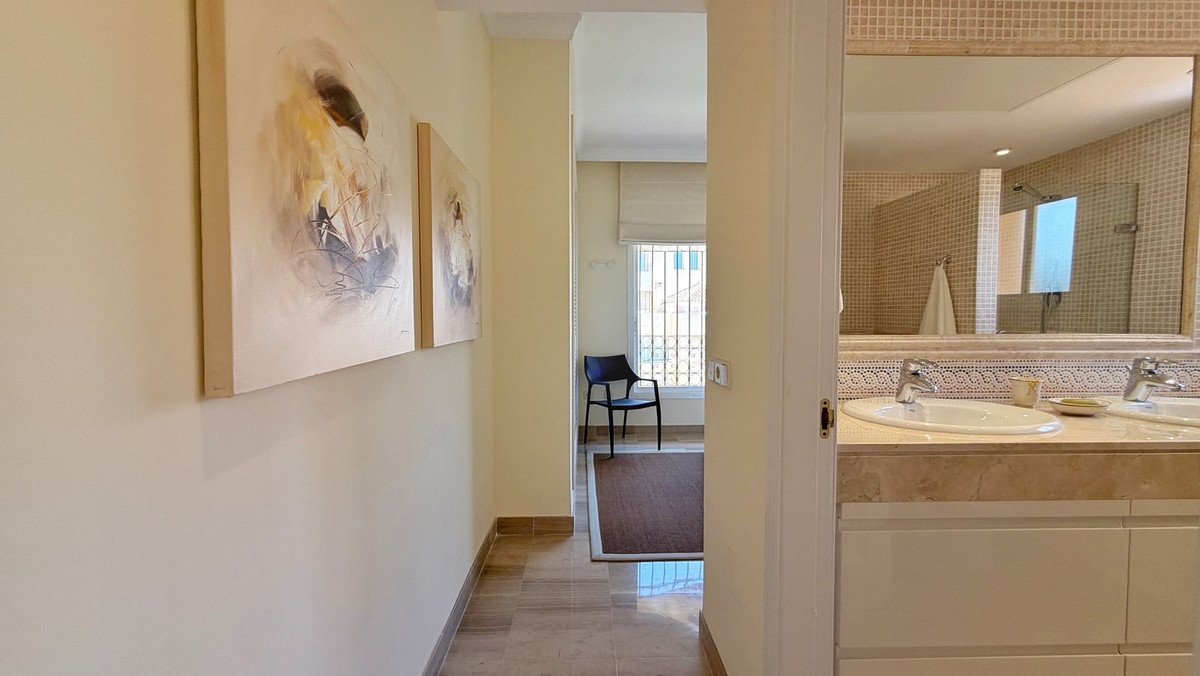4 Bed Penthouse Duplex in Elviria