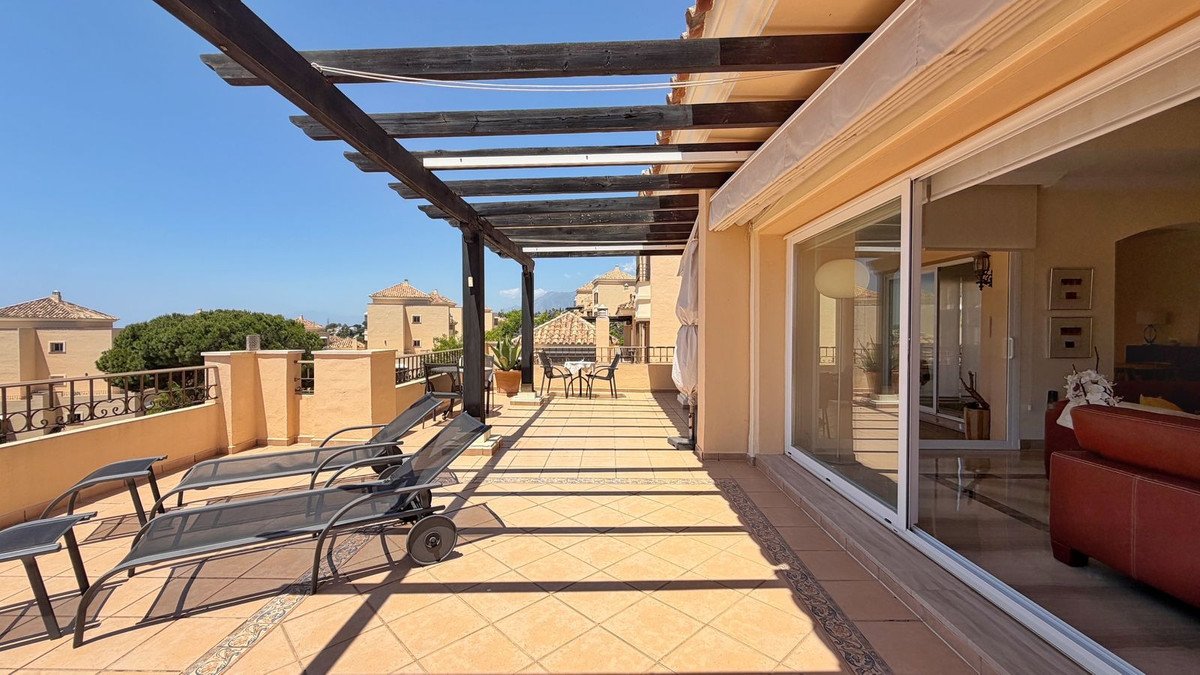 4 Bed Penthouse Duplex in Elviria