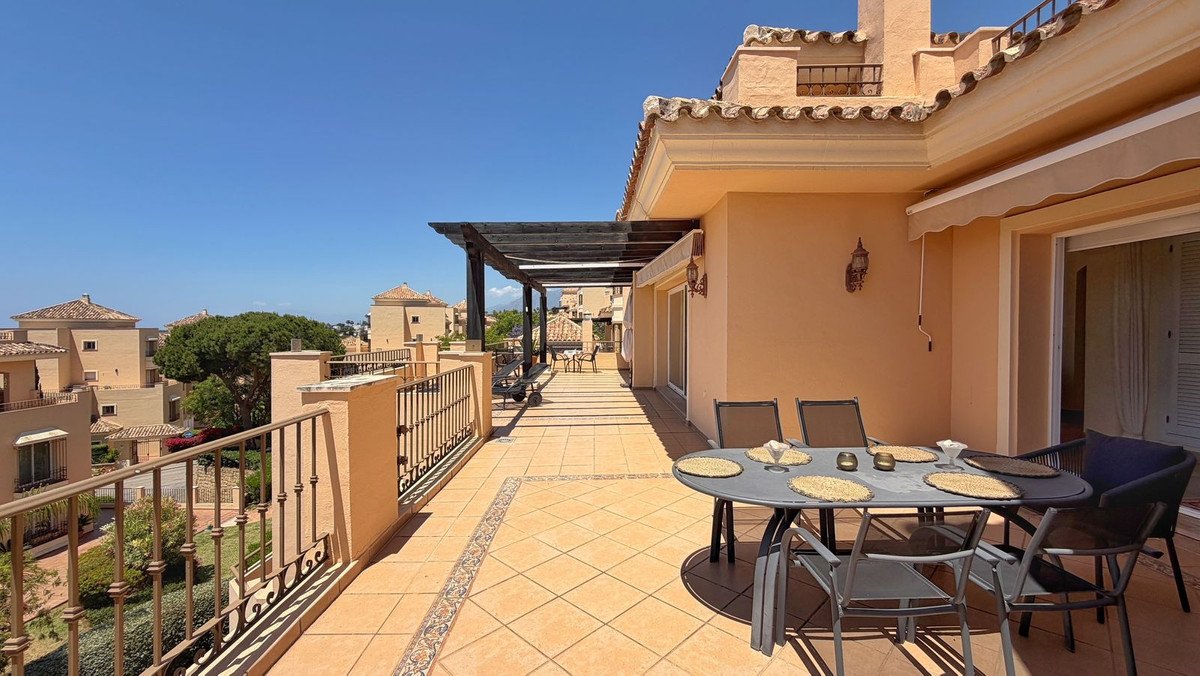 4 Bed Penthouse Duplex in Elviria